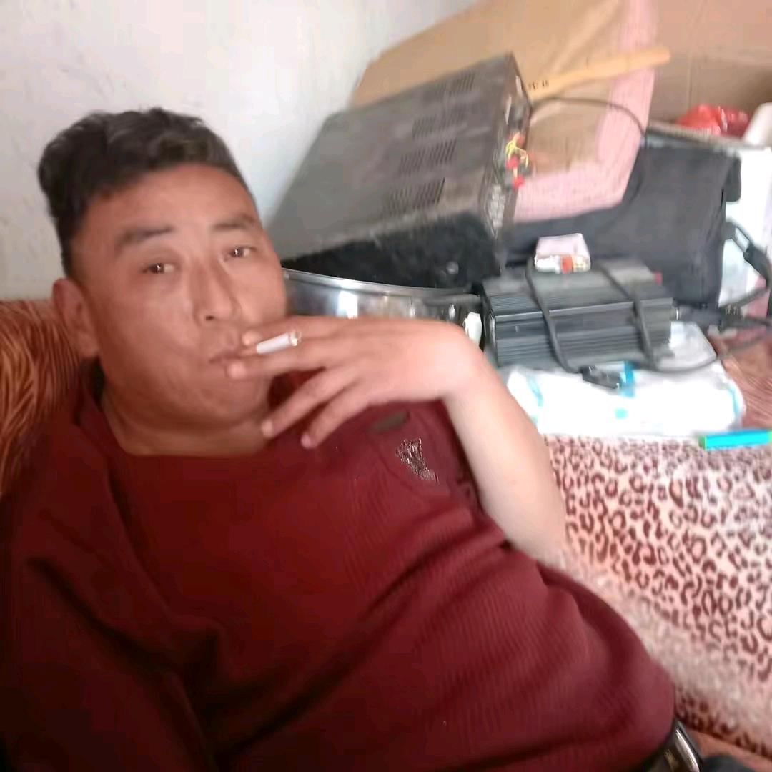 小高帅哥