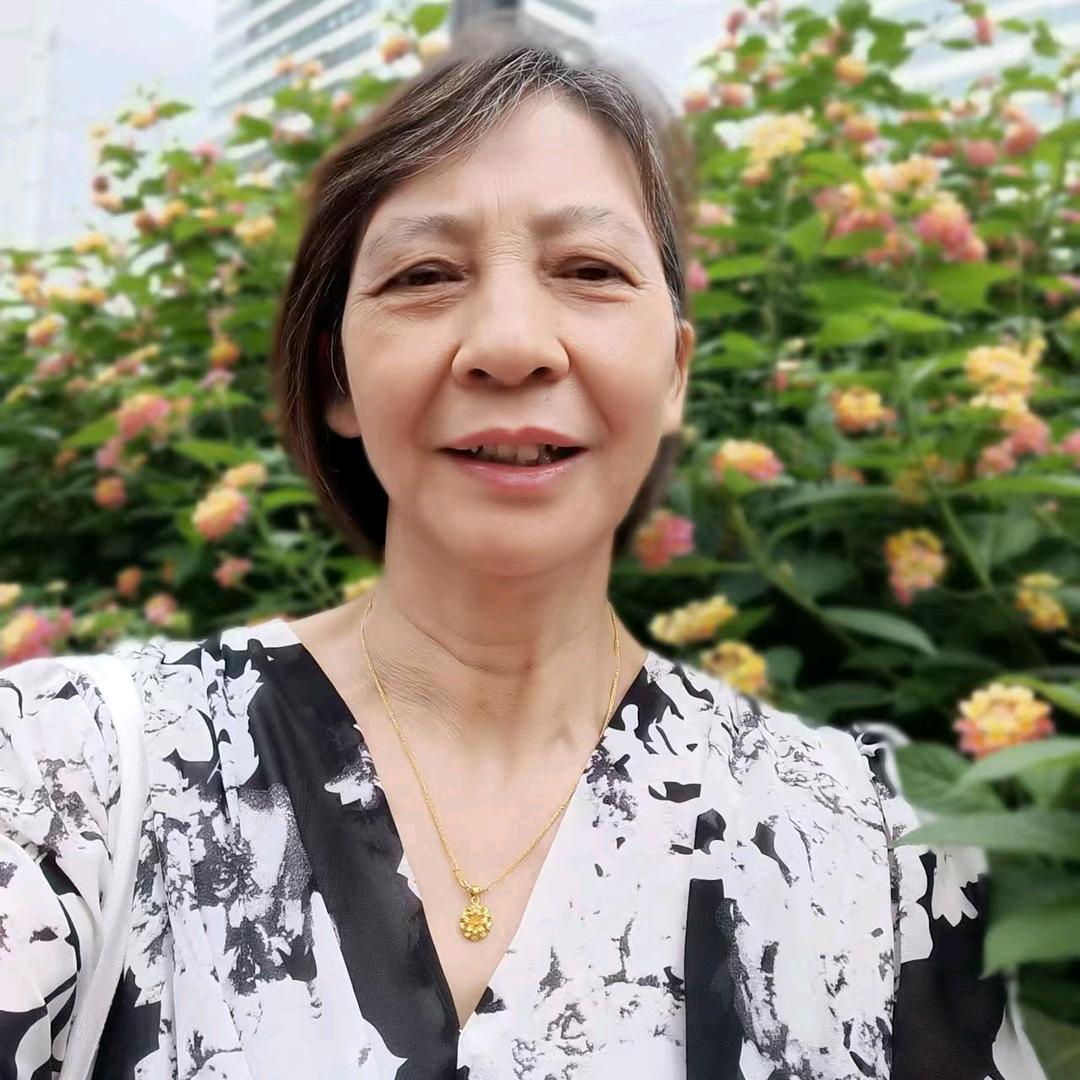 幸福妈  爱好唱歌🎤