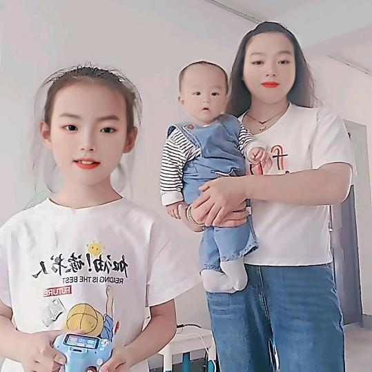 记录大宝小宝日常生活