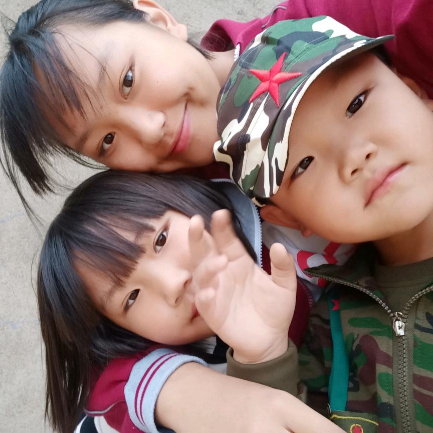 @婷婷在农村(ღ♡‿♡ღ)