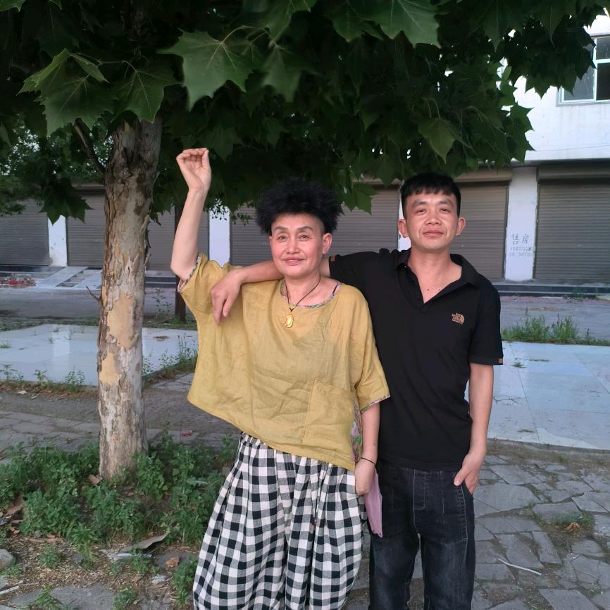 与众不同制衣