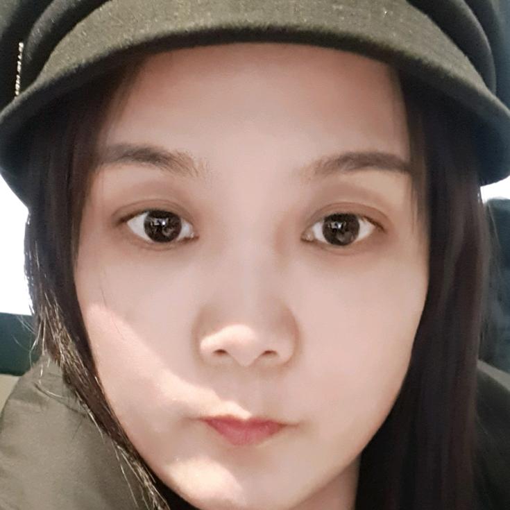 娜子爱唱歌