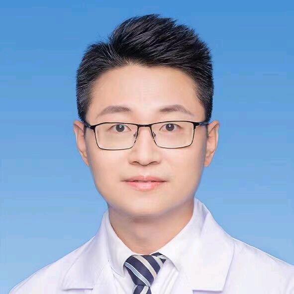 张宸铭医生