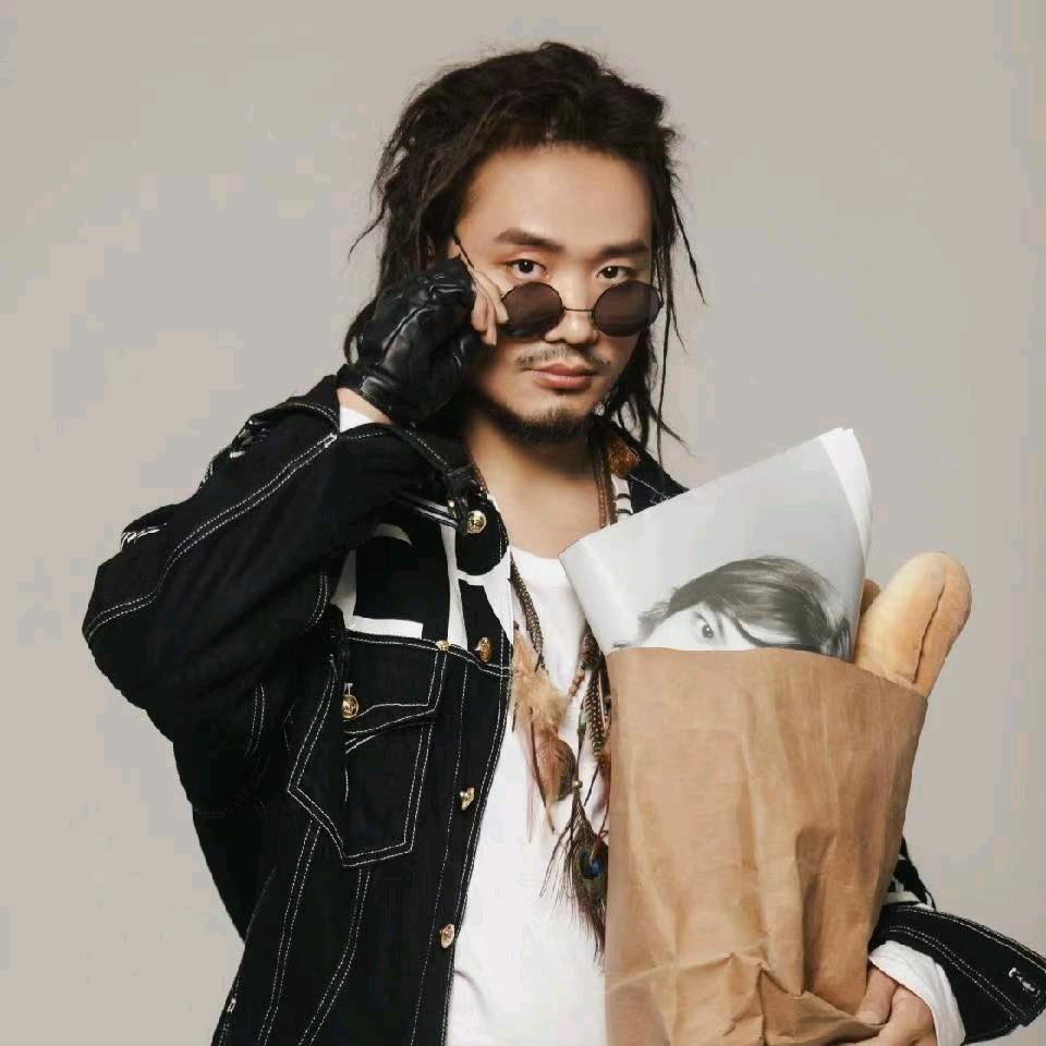 南京川页减龄烫发高乐