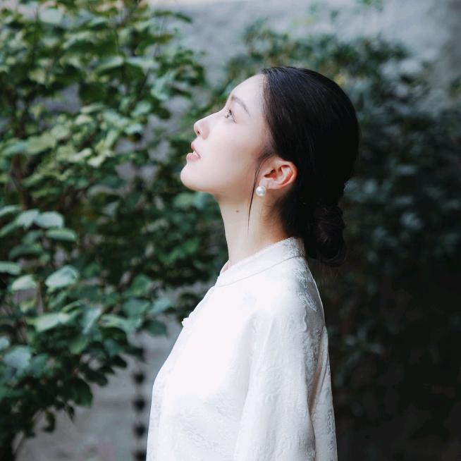 复古品牌女装