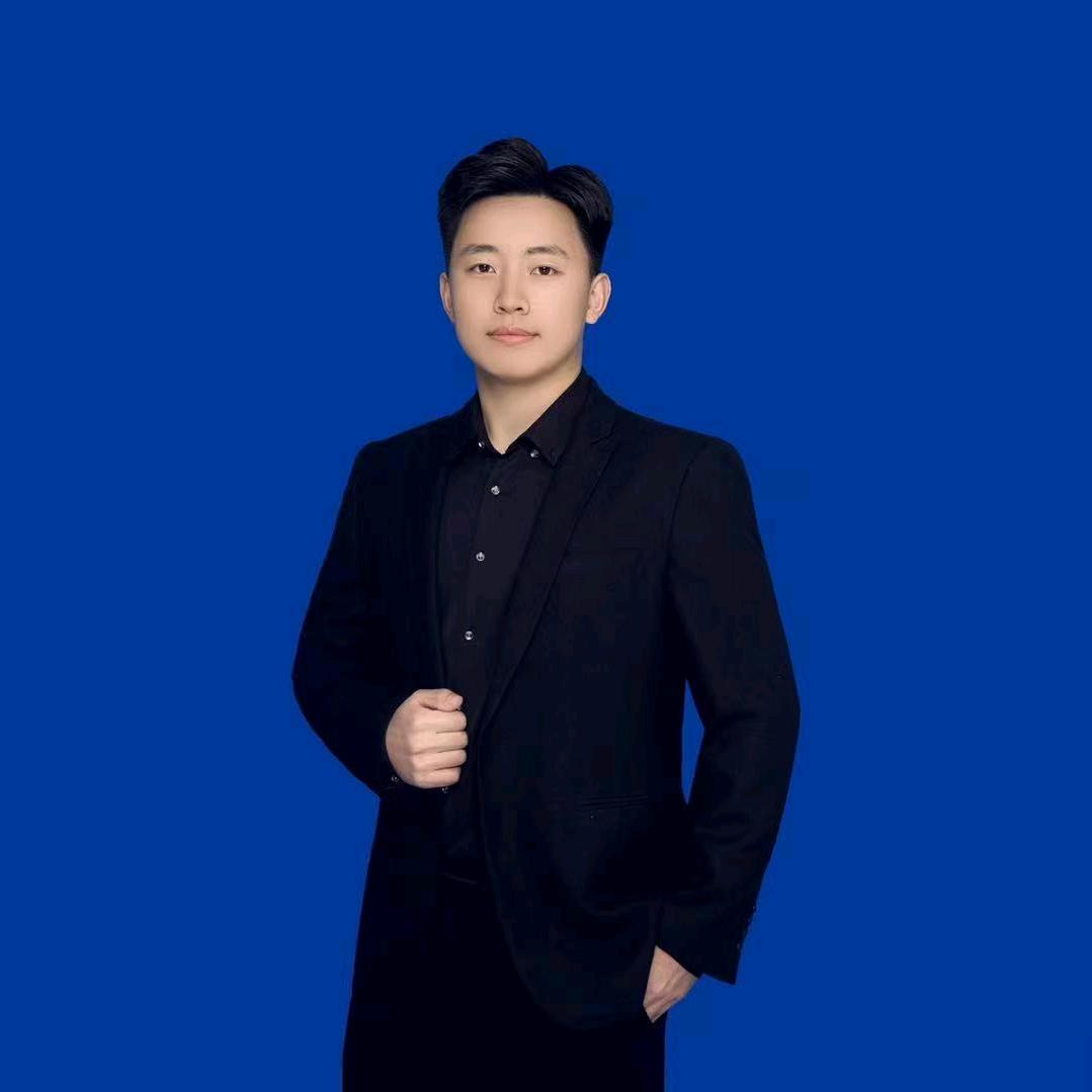 东振体育崔教练