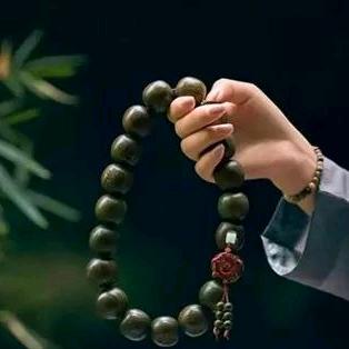 一花一世界，一叶一如来