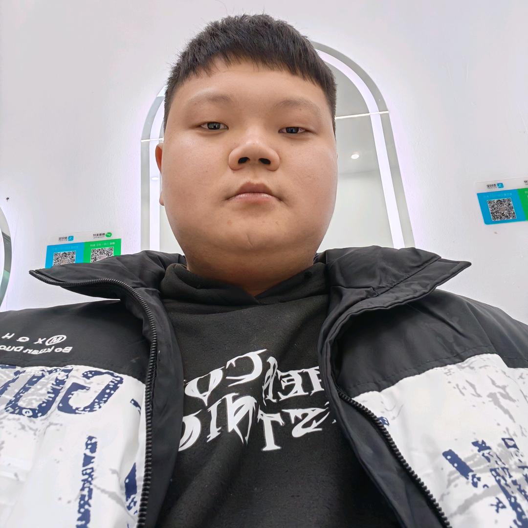 喜欢做菜的田先生