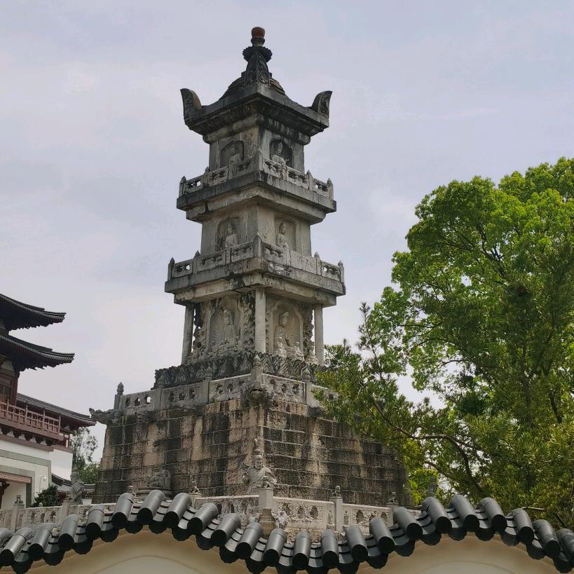 七彩祥云
