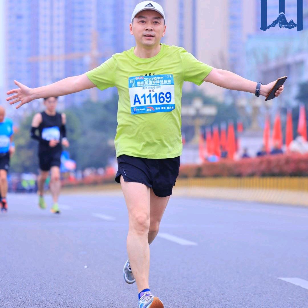 真心英雄🏃