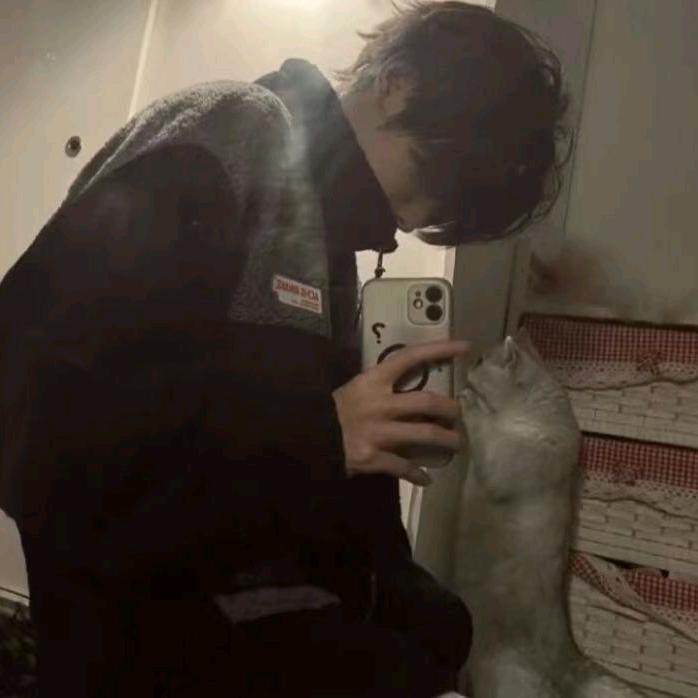悲伤boy