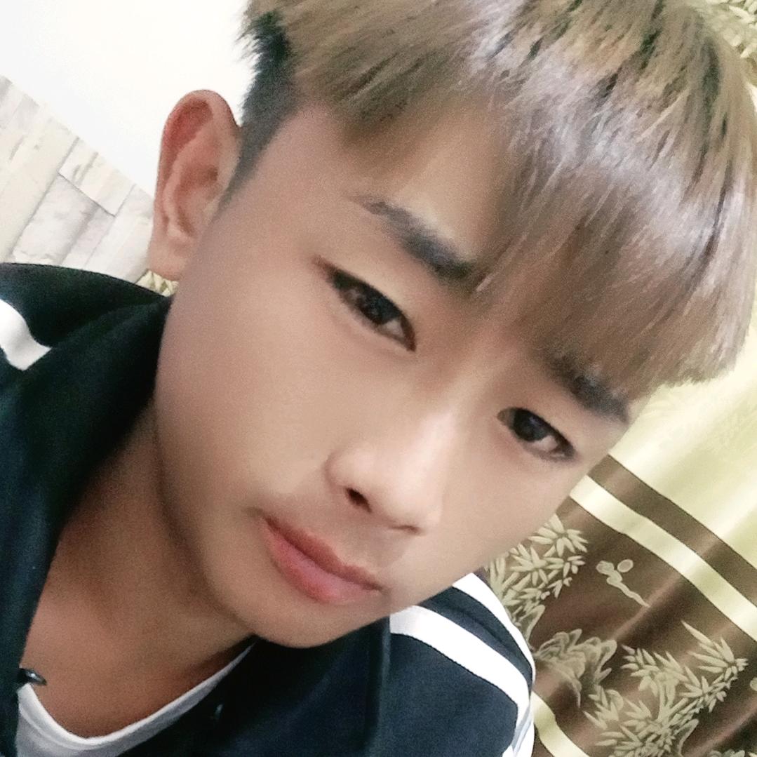 孤单的男孩