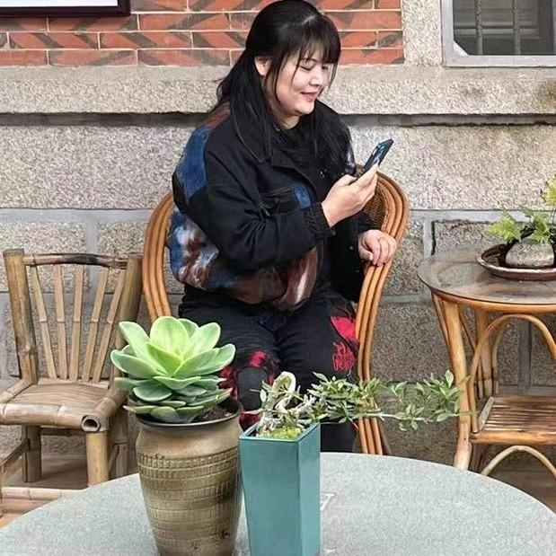吴姐姐😄😄很高兴认识大家。