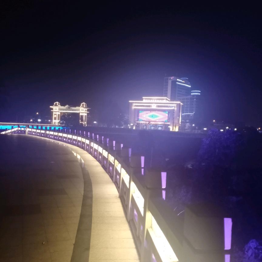 阿滨