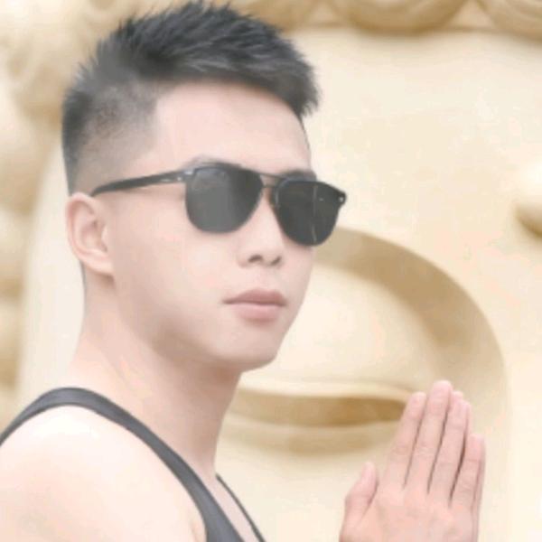 辉辉