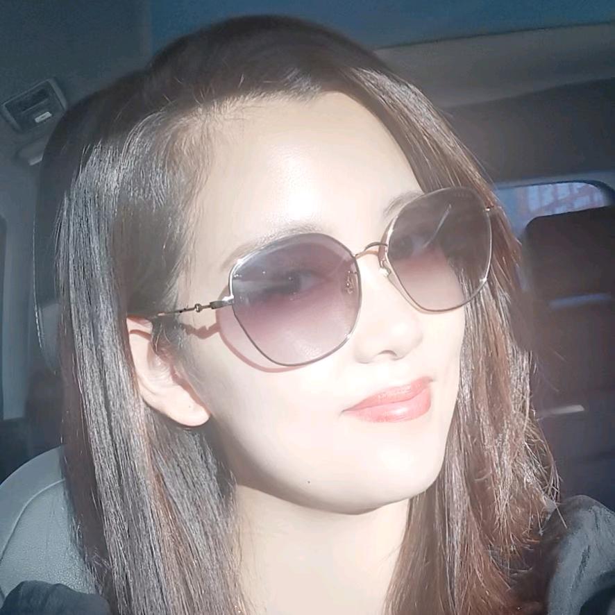 “小阿姨”
