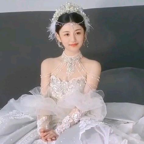 (=^^=)快乐女神(=^^=)