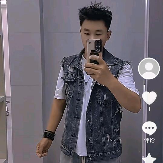 钢结构琉璃瓦设计。