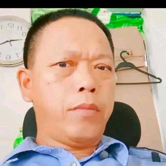 金牙（好物在橱窗）