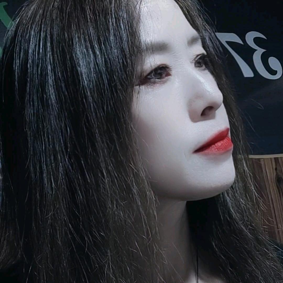 低调姐