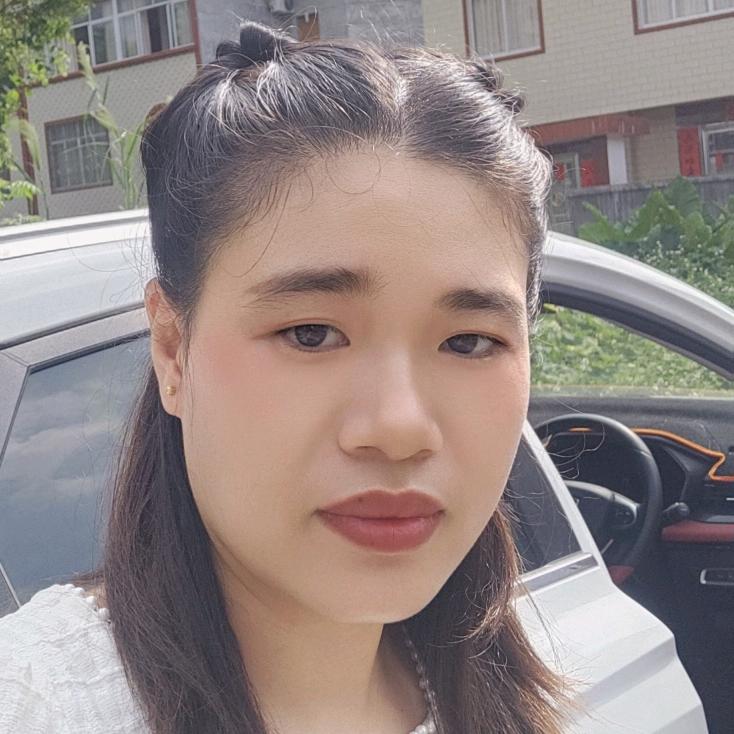 少许靓女^0^