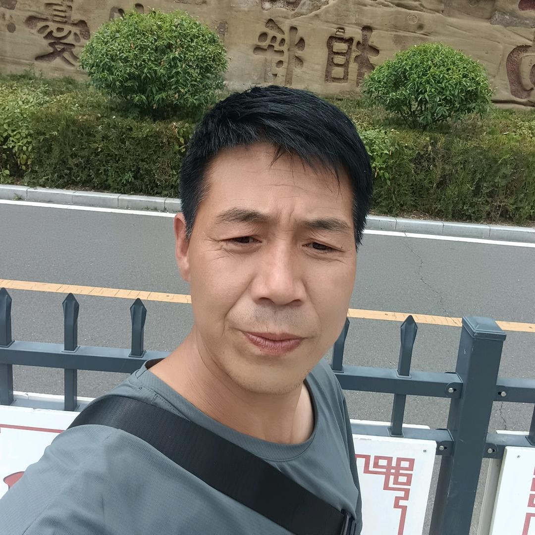 杨鹏