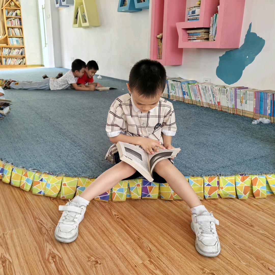 余生随心٩(๛ ˘ ³˘)۶♥