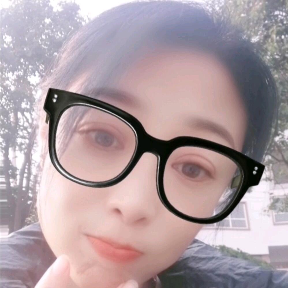 不能相拥，请别拥抱