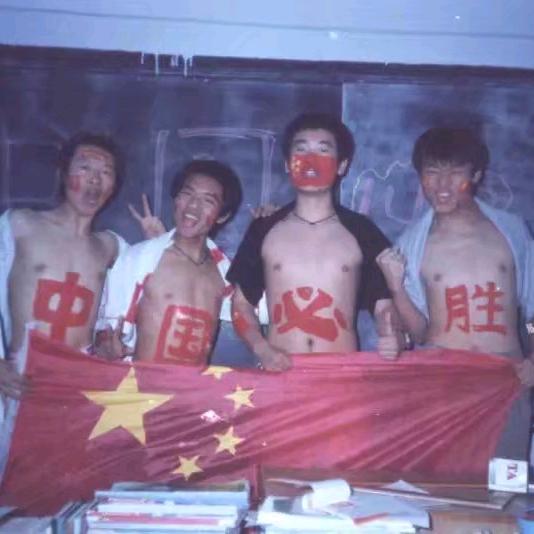 小鸡快跑醉清风