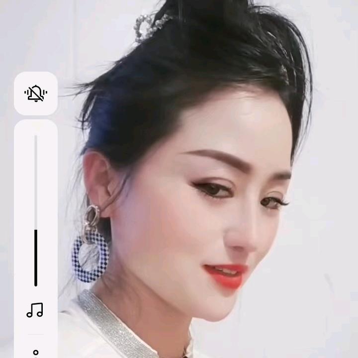 广州（元元）时尚潮流包包工厂