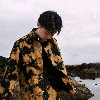 鑫儿.