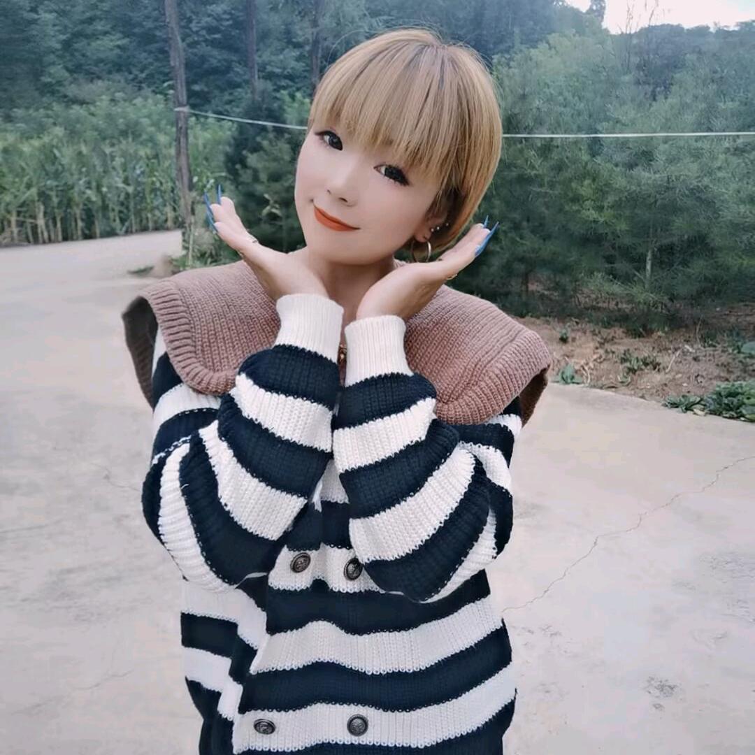 玛丽莲家小鹿犬（直播号）