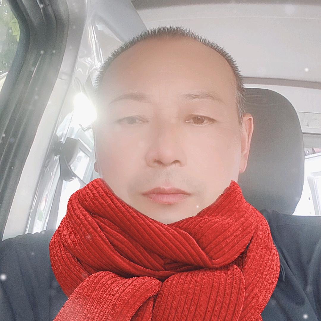 王允飞