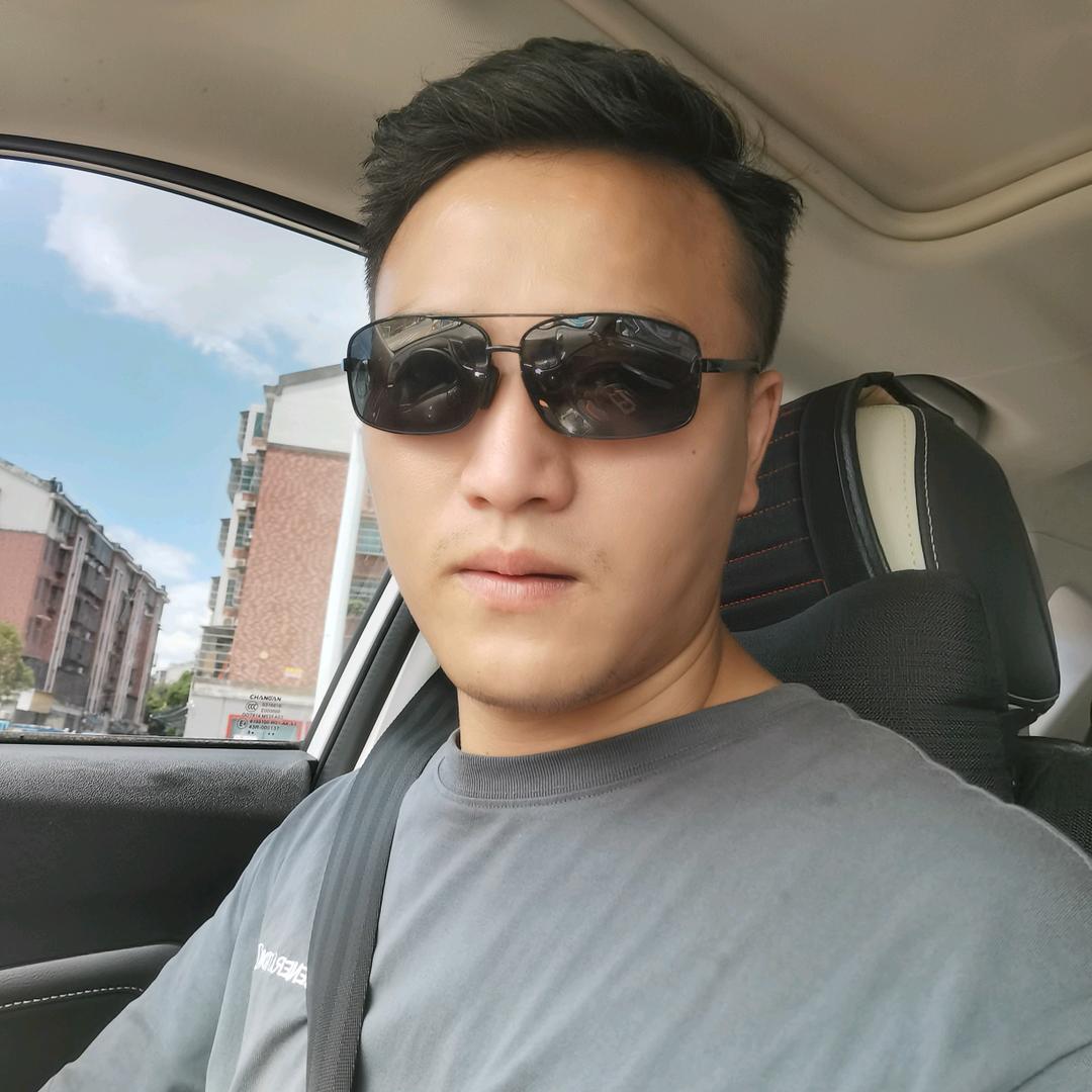 天下汇  二手车行