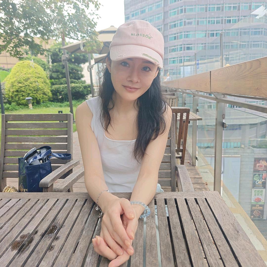 心理咨询师芷晴