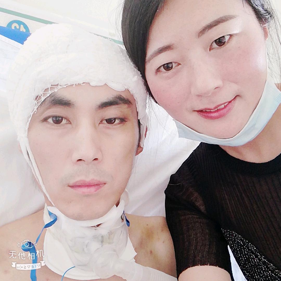 小侯和小武余生