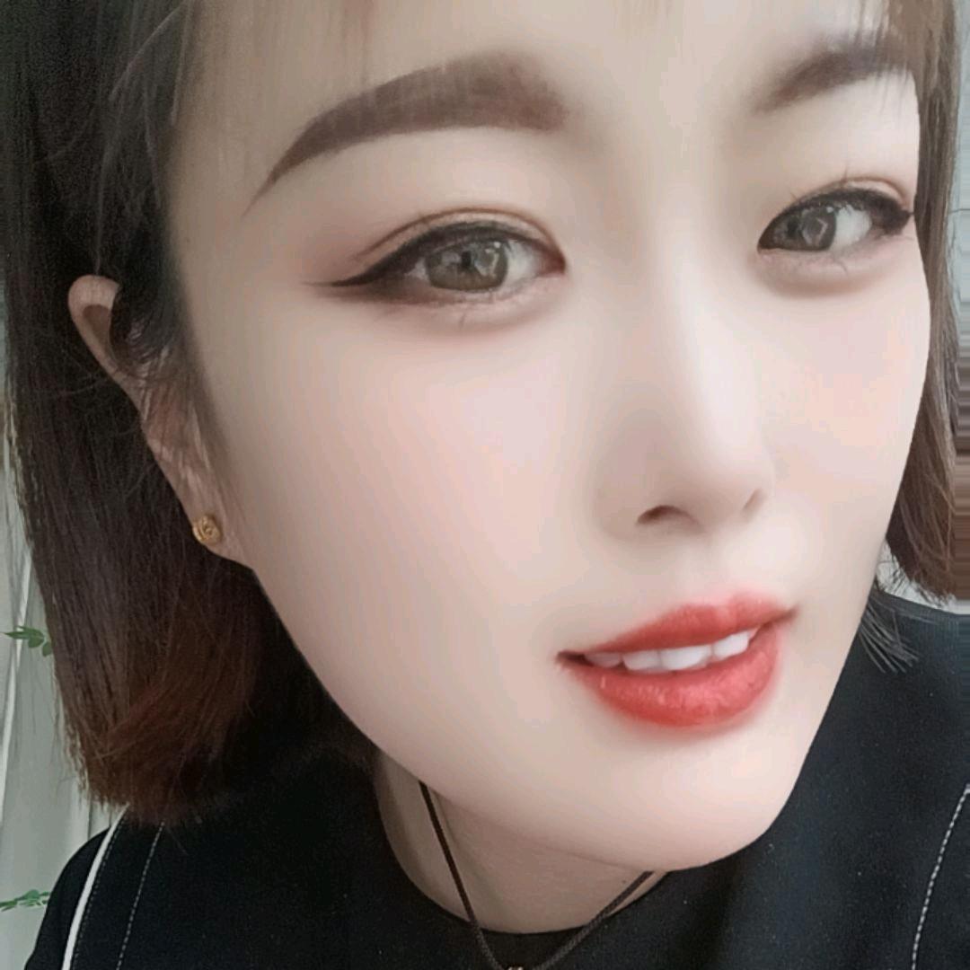 妍妍`