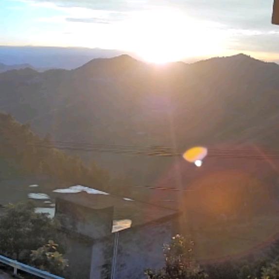 穷都不怕也不怕热