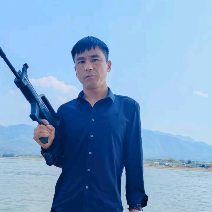 河南睢县盖大王，天能锂电，运营中心