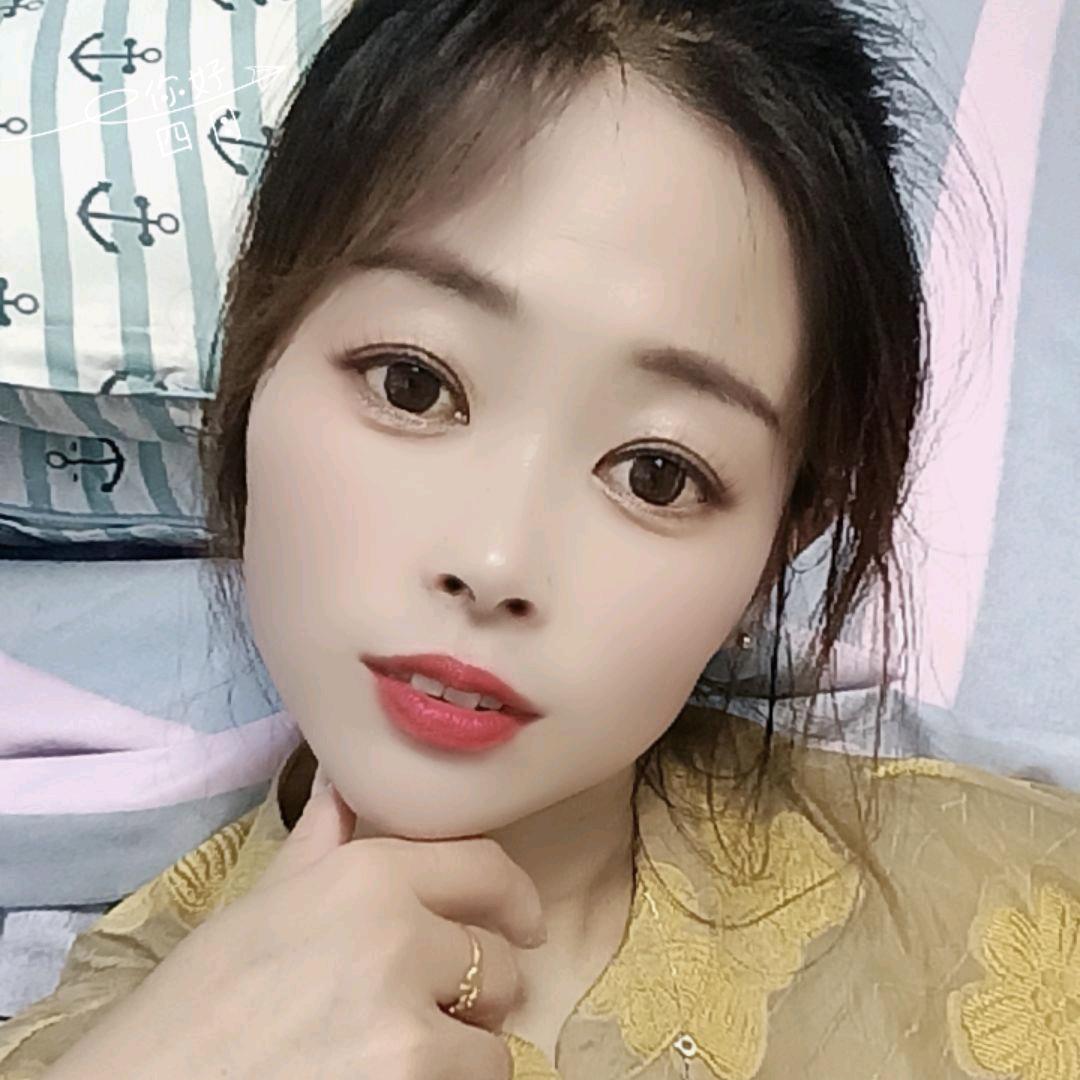 张玲