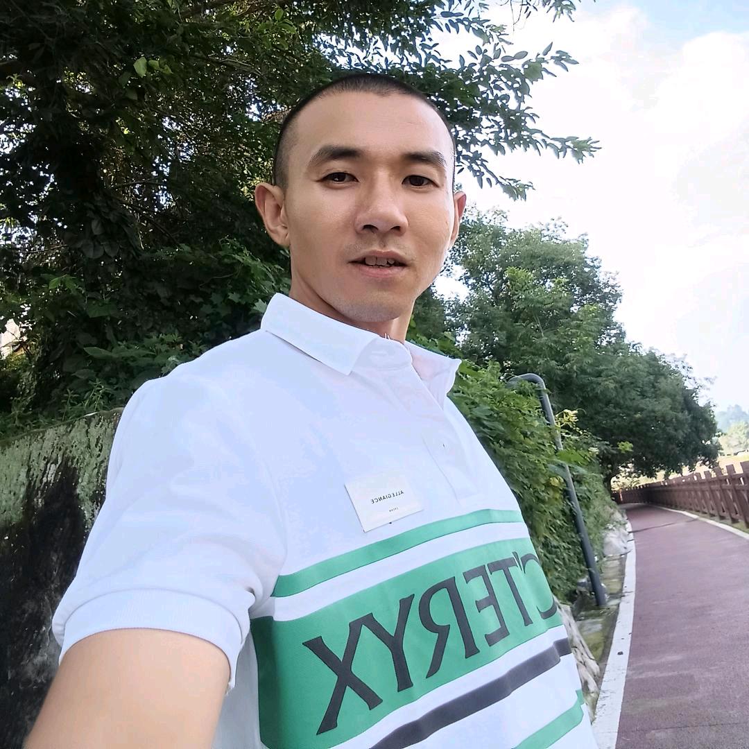 五通桥区周洪专业搬家清理  转运 垃圾