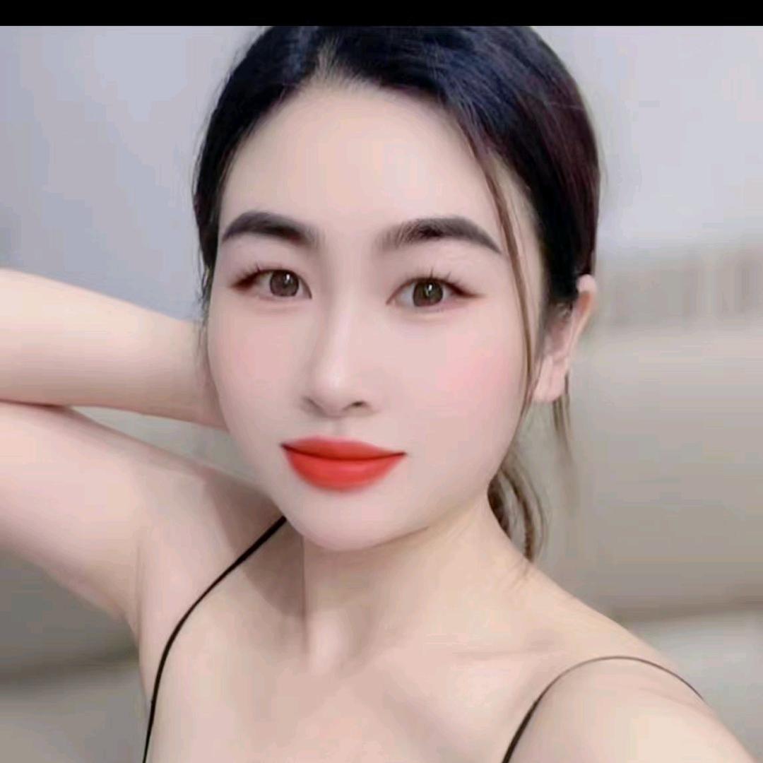 六🌹月
