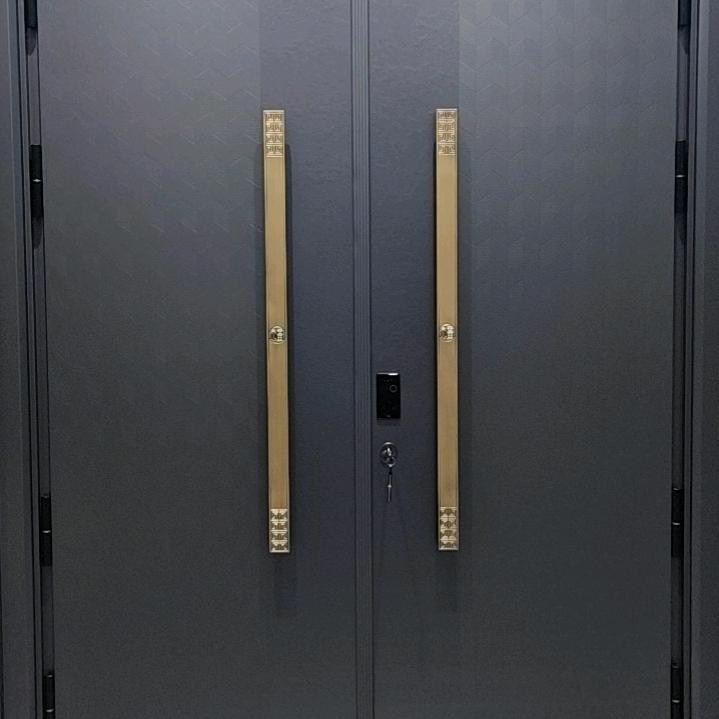 顺义柱诚门业小磊