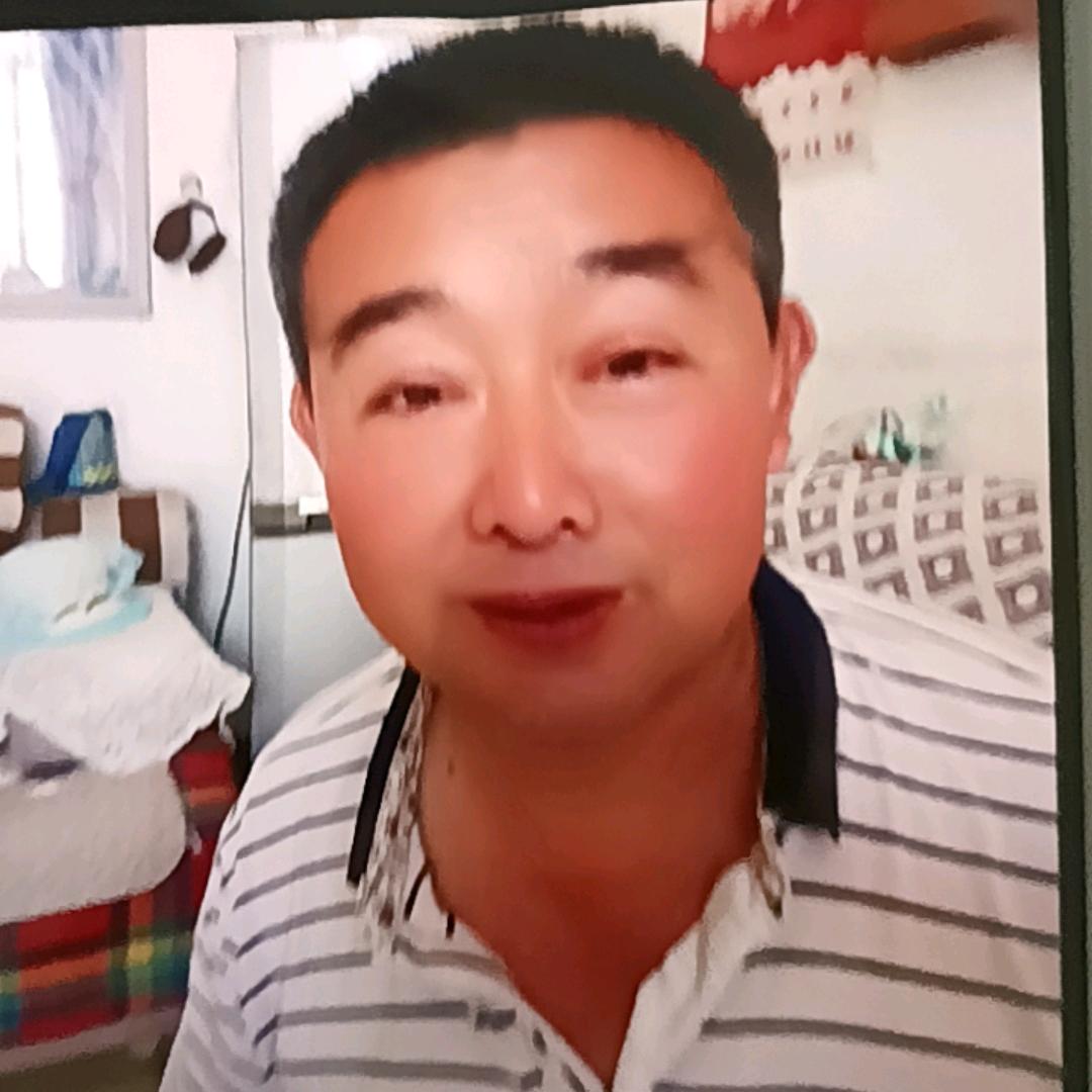 李大爷偏瘫骑三轮