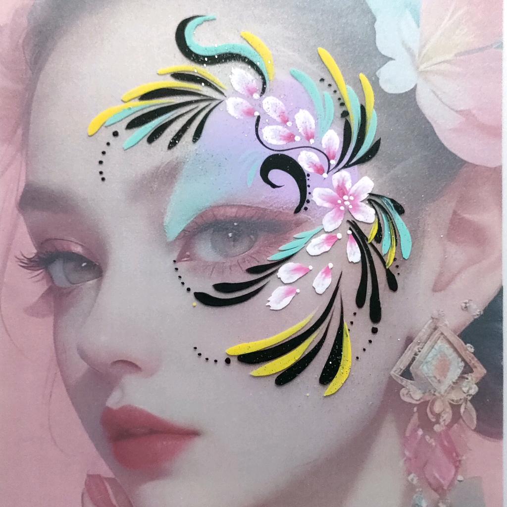 画彩绘的小浅浅