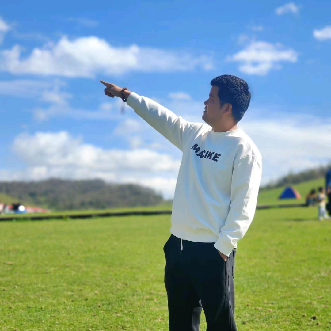 王同学