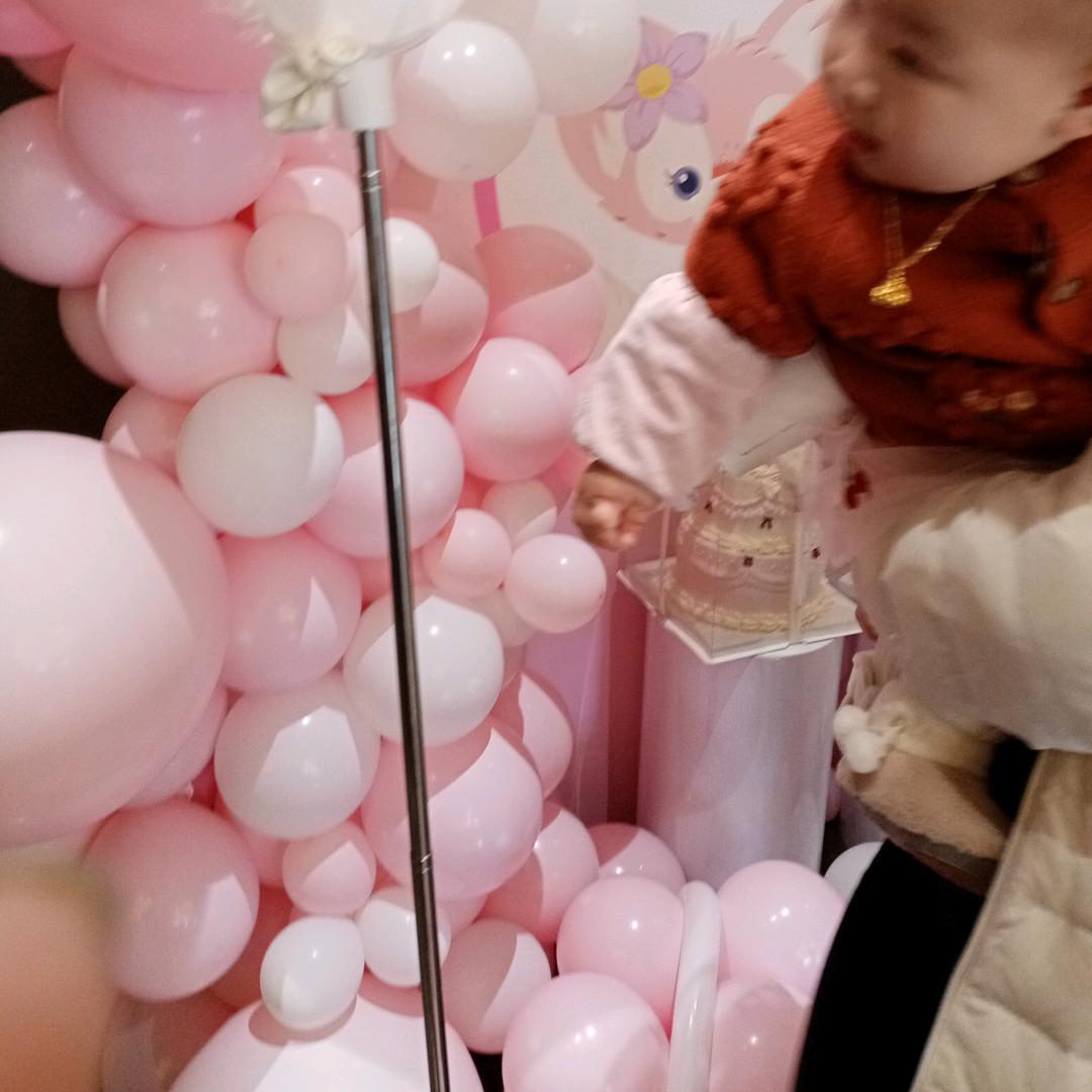 连秀