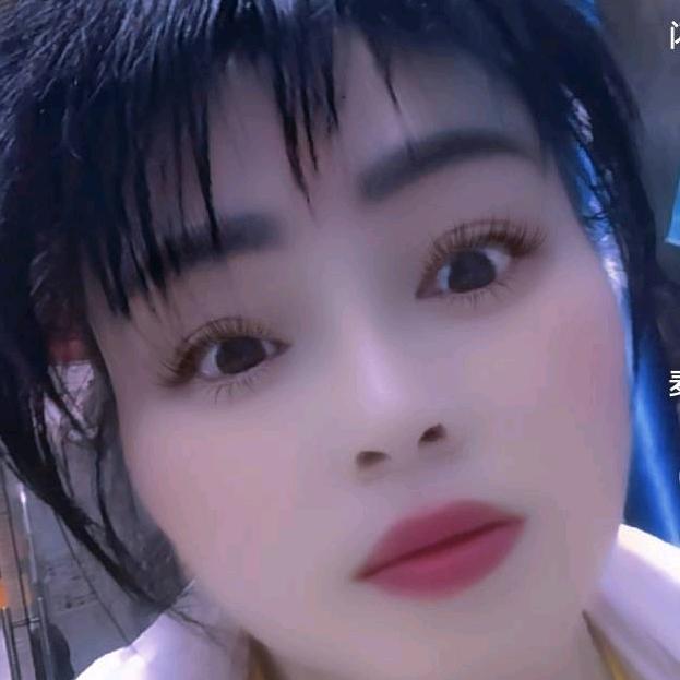 严育群以后改变，别人怎么对待，以诚相待