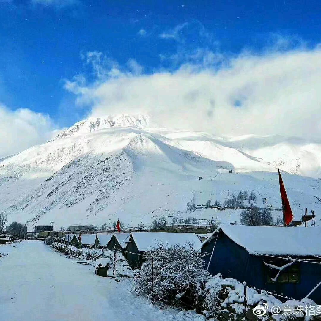 གུང་ཐང་་་་ཐང་དཀར་