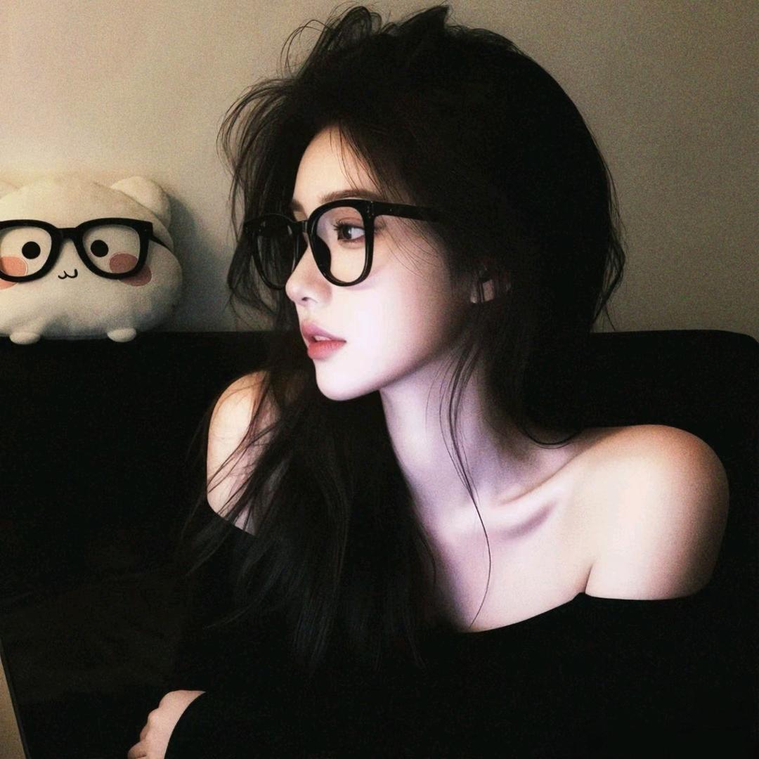 💕手踹兜兜,笑看情侣分手